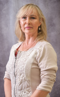 Councillor  Deirdre  Varsani (PenPic)